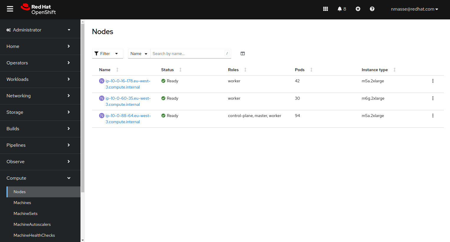 Console OpenShift affichant trois noeuds : deux noeuds x86_64 et un arm64.